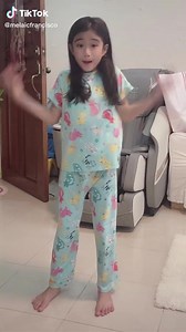 📢 Mama thank you very much! 😍 You know that i love chicken nuggets!!! 🎵🎶 Hahahhaahahha tawang tawa ako bilang nanay at xmpre Thank you very much @jmko_music sa pa music mu at Thank you dn sa mga netizens tawang tawa ako bakit nagkaroon na ng kanta 🫣🥴😅😅 so hayan sinayaw na ni Melai2 hahahha kasi si Stela si Melai3 😂😂😂😂 Iba kayu mag interpret mga netizens pati ako nalito nga hahahhahahah Char lang heeheheheh sa mga natuwa kay Ate Mela thank you sa mga nainis Apir tayu 👋 nakakgigil nad