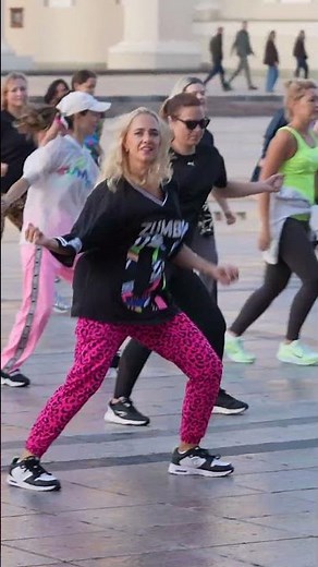 Zumba Choreo: "Hootie Frutti"