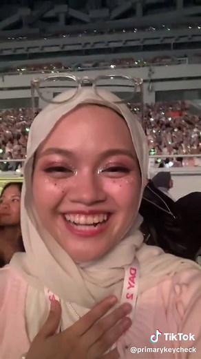 So he is real.. @SEVENTEEN #dino #seventeen17_official #seventeenrighthere