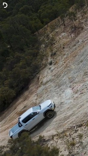 We Pointed the NEW HiLux at a Mountain