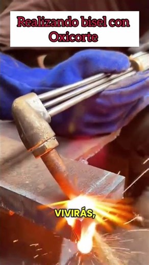 cómo usar esto para hacer bisel en material grueso #soldadura #usa #welding #viral