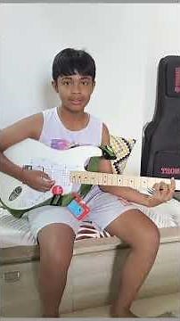Fender Squier Sonic Stratocaster Electric Guitar unboxing