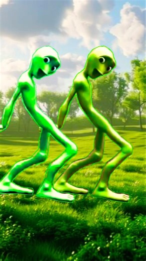 Dame tu cosita Green alien dance #dance #ytshorts #yt #short