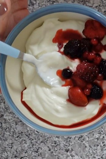 Ninja Foodi Homemade Yoghurt (using the yoghurt function for perfect overnight yoghurt) #shorts