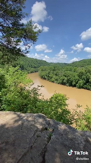 Explore Raven Run Nature Center's Beautiful Trails