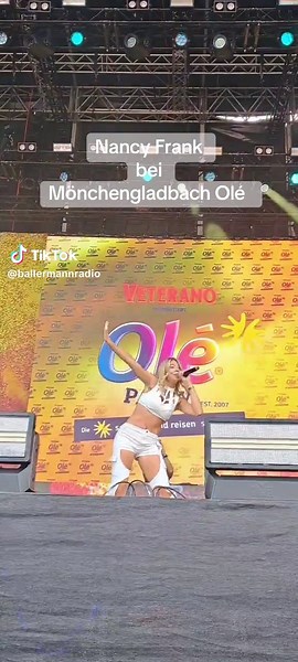 Nancy Franck bei Mönchengladbach Olé – Party Hits