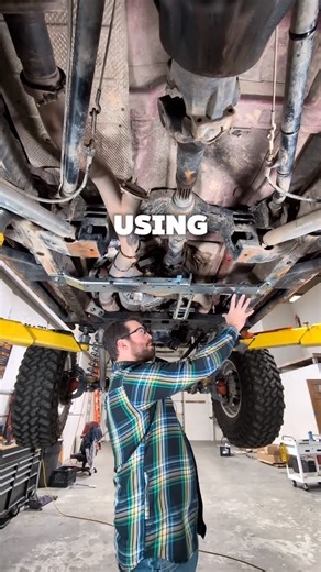 Next Venture Motorsports on Instagram: "Watch as Dan and Tyler show us how to install our Mod 7000 Series belly skid system on the Stepchild that features a @rock_krawler rear 4 link suspension system and 426 @amw4x4 swap. 👌 One of the great features about our skid systems is that they are modular! Just because you change suspension or swap motors does not mean that you have to scrap your entire skid system. All of our skid variations are designed to work in conjunction with each other, meaning