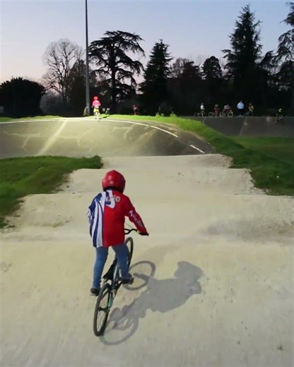 BMX ent mardi soir reel #DJINeo2#DJIDrone#DroneShot #BMX#BMXLife#BMXRider