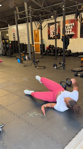 Julia Gaitho 🎬💡 on Instagram: "Basically, NEVER take a LONG BREAK cuz day 1 back is hell! Training with @shivsimani Coach @neilmutuma"