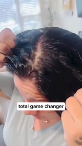 Transform gray hair effortlessly with Polar’s Instant Dye Shampoo! Apply to dry hair, let it sit for 10-15 minutes, then rinse for vibrant color. | Polar Haircare
