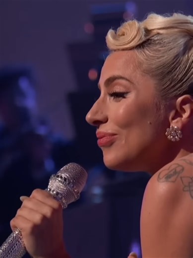 Lady Gaga's Emotional Tribute to Tony Bennett at the Grammys