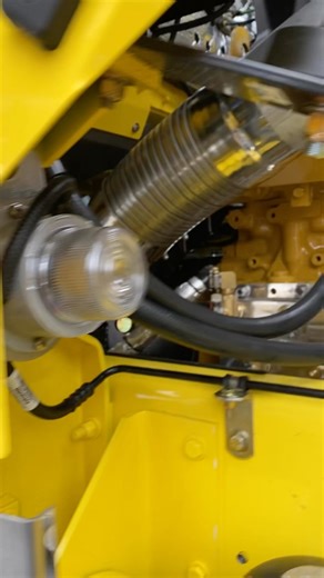 #kustomtruck #engineswap #catengine #detroitdiesel #series60detroit #cumminspower #wireharness #peterbilt #kenworth #freightliner #dieseltrucks #dieselpower #bigrigs #trucker #18wheeler #harnessbuilder #6nzcat | Kustom Truck