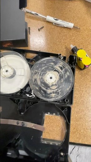 VHS tape mold nightmare. Saving home movies! #vhstapes #digitiizing #retrotech