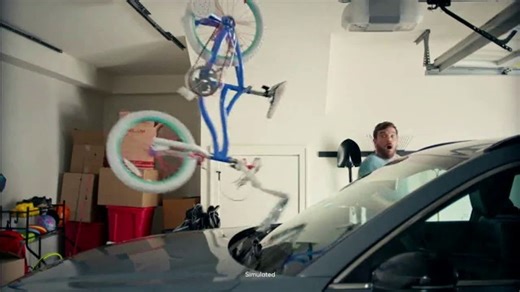 Safelite Auto Glass TV Spot, 'Hanging Bike'