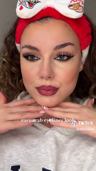Easy Arab Eyeliner Look Tutorial