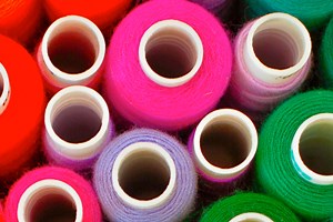 How to Choose Thread for Free Motion Quilting | The Quilter's Planner