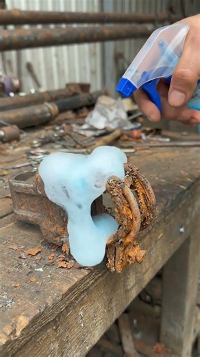 Reviving Rusted Wire Clamps: Simple DIY Fix!