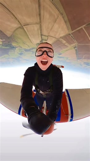 Wingwalkers on Instagram: "Are you ready to go loopy this summer? ✈️🎢 Experience a rollercoaster like no other! Book your First time Wingwalk experience and complete your second Aerobatic Wingwalk on the same day! Check out our website for more details 👉gowingwalking.com ✈️ Incredible video of our Second aerobatic “loop the loop” experience from our Professional Wingwalker @kirstenwingwalker at our main base 📍Rendcomb in Gloucestershire! Check out our other locations 👉 📍Sywell 📍Shropshire 