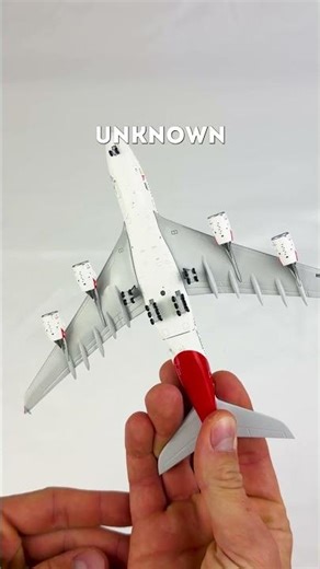 €42 for a 1/400 Scale Airbus A380 Model?! Qantas A380 Unboxing 📦✈️