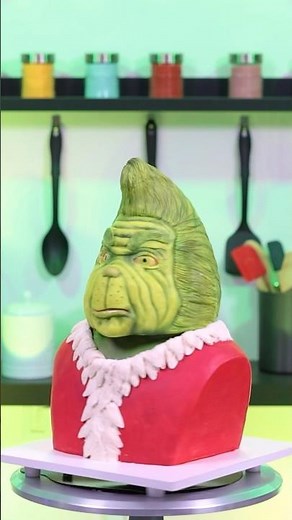 It's the Grinch cake