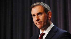 Millions to receive up to $500 in energy bill relief at federal budget, as Treasurer flags broader cost of living support