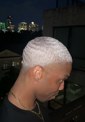 Achieve Icy Blonde Hair with Wella Blondor Toner