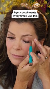 Brighten, awaken, and glow! ✨ This cream-to-powder highlighter delivers effortless radiance in one swipe—no creasing, no hassle! | Thrive Causemetics