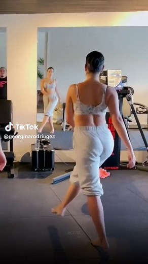 Georgina Rodriguez Twerking Session