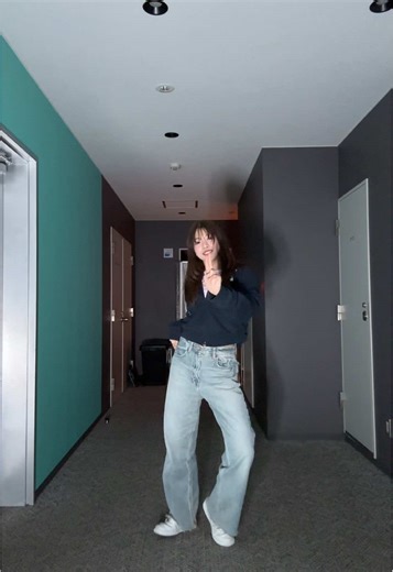 Tomorrow X Together Dance Practice Preview