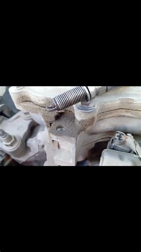 Problème démarrage moteur suite à un défaut de programmation des clés électroniques, si tu souhaites connaître davantage inscris-toi maintenant en ligne ou presentielle Au CFP mecatronique Duvalier automobile . Les inscriptions sont ouvertes tous les jours ouvrables. WhatsApp au 00237 6 73 08 39 33 | Duvalier automobile