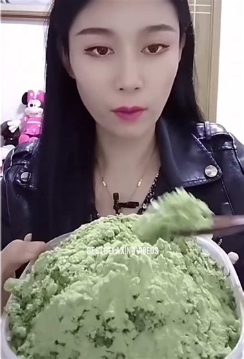 Matcha Powder Eating Test Without Water