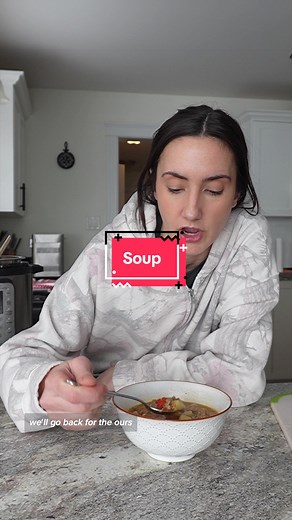 Delicious and Easy Soup Recipes for Busy Weeknights