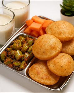 I served this traditional Marwadi chilli recipe like this for breakfast, everyone loved it! :) | Papa Mummy Kitchen