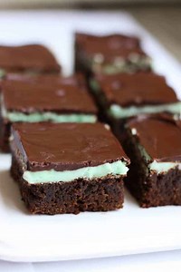 Fudgy Mint Chocolate Brownies