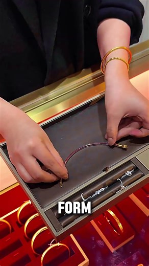 How a Cinnabar Bracelet Is Made