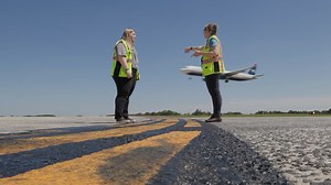 What’s special about interning at #CLTairport and makes it a truly unique experience for our interns? Paid opportunity ✔️ Exposure to one of the world’s busiest airports ✔️ Inclusive and welcoming environment ✔️ Take your career to new heights. Apply for a CLT summer internship through noon March 6: bit.ly/CLTinternships | Charlotte Douglas International Airport - CLT