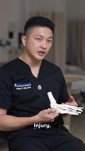 🚨 The most important thing to know about ankle fractures? Not all of them need surgery