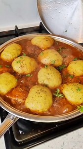 Say goodbye to cold evenings with the perfect recipe to keep you warm! We've teamed up with Kim Bagley to bring you a simple and delicious Chicken & Dumplings recipe that you can easily make at home. Watch the video for the full recipe. #Wintermeals #CookingwithAMC | AMC Cookware