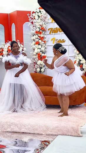 Bride and Matron Vibes: Glamorous Makeup Looks for Your Wedding