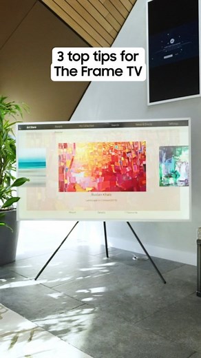 The Frame TV has interchangeable gallery art and bezels that come in a range of different shapes and colours. So you can switch up your frame to suit your style, and the season! 🎄 Learn more: https://www.samsung.com/uk/lifestyle-tvs/the-frame/ *Customisable bezels each sold separately. Available colours and designs may vary. For full availability, visit theframebezel.com. | Samsung