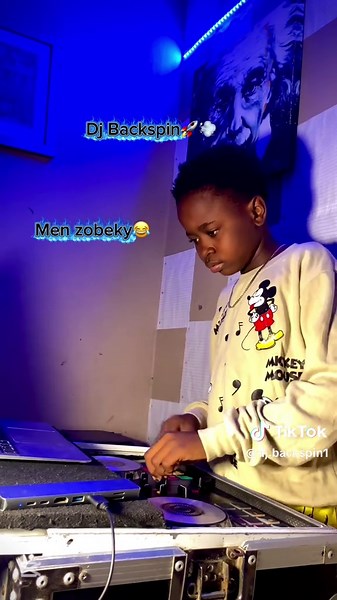Dj Backspin#dancechallenge#CapCut #@Dope💭🐜fresh🤍 #haïtientiktok🇭🇹 #@Layouyou022😆💜 #tiktokhaïtien🇭🇹🇭🇹 #@ouzipromo @djfasterhaiti