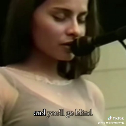 Fade Into You- Mazzy Star performed in 1994 #fyp #rock #mazystar #fadeintoyou #grunge #music #fypシ #foryoupage #longervideos