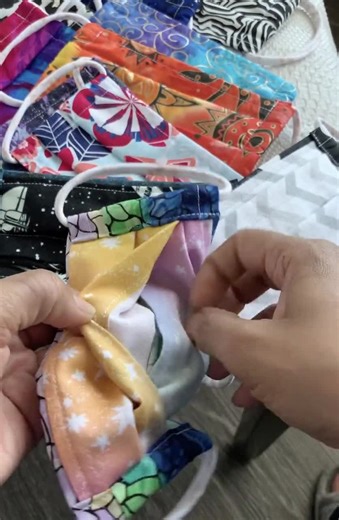 Holiday Cotton Face Mask, Adjustable Ear Loops, Nose Wire, Filter Pocket