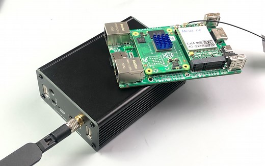 基于树莓派CM4核心板的双千兆扩展底板，已移植Openwrt