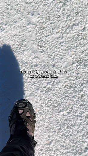 First time I walked on a frozen lake. It was solid but please don’t do anything I do. Walk on this lake with caution #parktok #mountaintok #volcano #oregon #lake