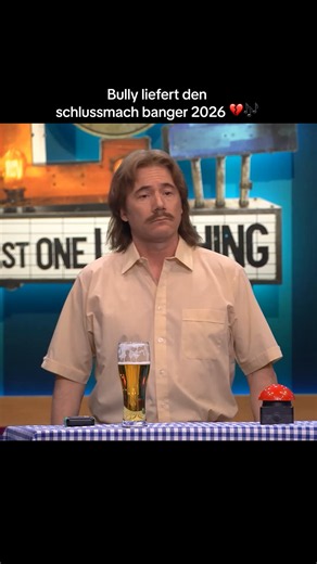 schlussmachen war noch nie so einfach 🫰 die verflixte siebte staffel von #LastOneLaughing seht ihr bei prime video! 🍿 #LOLDE #WhatToWatch #ComedyTok 🍿 @therealbullyherbig @teddyteclebrhan @martinahillofficial LOL, Last One Laughing, Teddy Teclebrhan, Torsten Sträter, Barbara Schöneberger, Martina Hill, LOL Germany, Max Giermann, Carolin Kebekus, Michelle Hunziker, Elton, Olaf Schubert, Lustig, Nicht Lachen, Deutsche Comedy, Amazon Prime Video, LOL Staffel 7, LOL7, Michael Bully Herbig