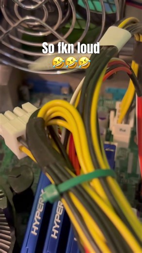 Starting your new home-lab server be like….🤣🤣🤣🤣🤣🙃🤦🤦 #shorts