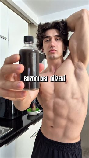 Hüseyin Can | Sabah Aç Karnına Tükettiğim Karışım Sıkça sorulan bir soru: “Sabah aç karnına ne alıyorsun?” İşte rutinimde yer alan karışımın içeriği:... | Instagram