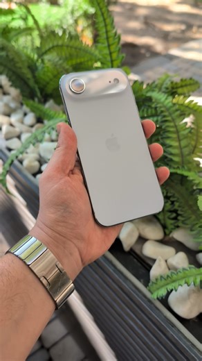 iPhone | Accessories | Service Centre on Instagram: "🍎 iPhone Air 256Gb 💸 Արժեքը` 599.000 դր 💳 Ամսական` 14350 դր ✅ Երաշխիք 🎁 10D+պաշտպանիչ թաղանթ Ապառիկ 💳 ACBA 💳 VTB 💳 AEB 💳 UNi 💳 INECO 💳 iD Bank Rocket line 💳 Tell Cell Wallet 🇦🇲 Սայաթ-Նովա 25 📞 033333166 #iphoneair"