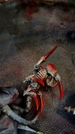 Painting With Only An Airbrush. Day 191 of Painting With Ink Everyday #miniature #shorts #tyranid